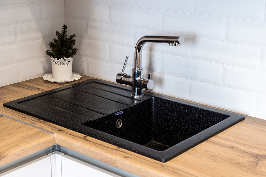 Кухня угловая Хай-тек — Белый и дуб